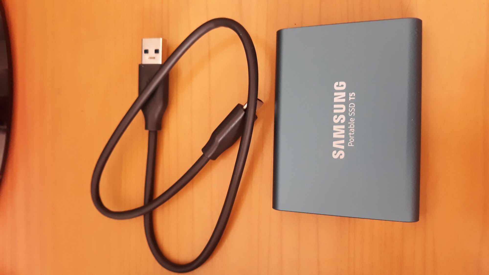 T5 Portable SSD 2TB Up to 540MB s USB 3.1 External Solid State Drive, Black (MU-PA2T0B AM) - 5
